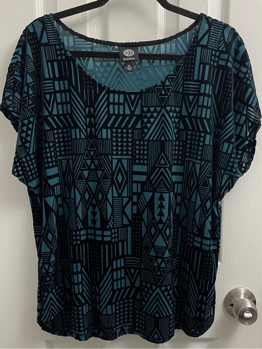 Bobeau Geometric Velvet Burnout Tee